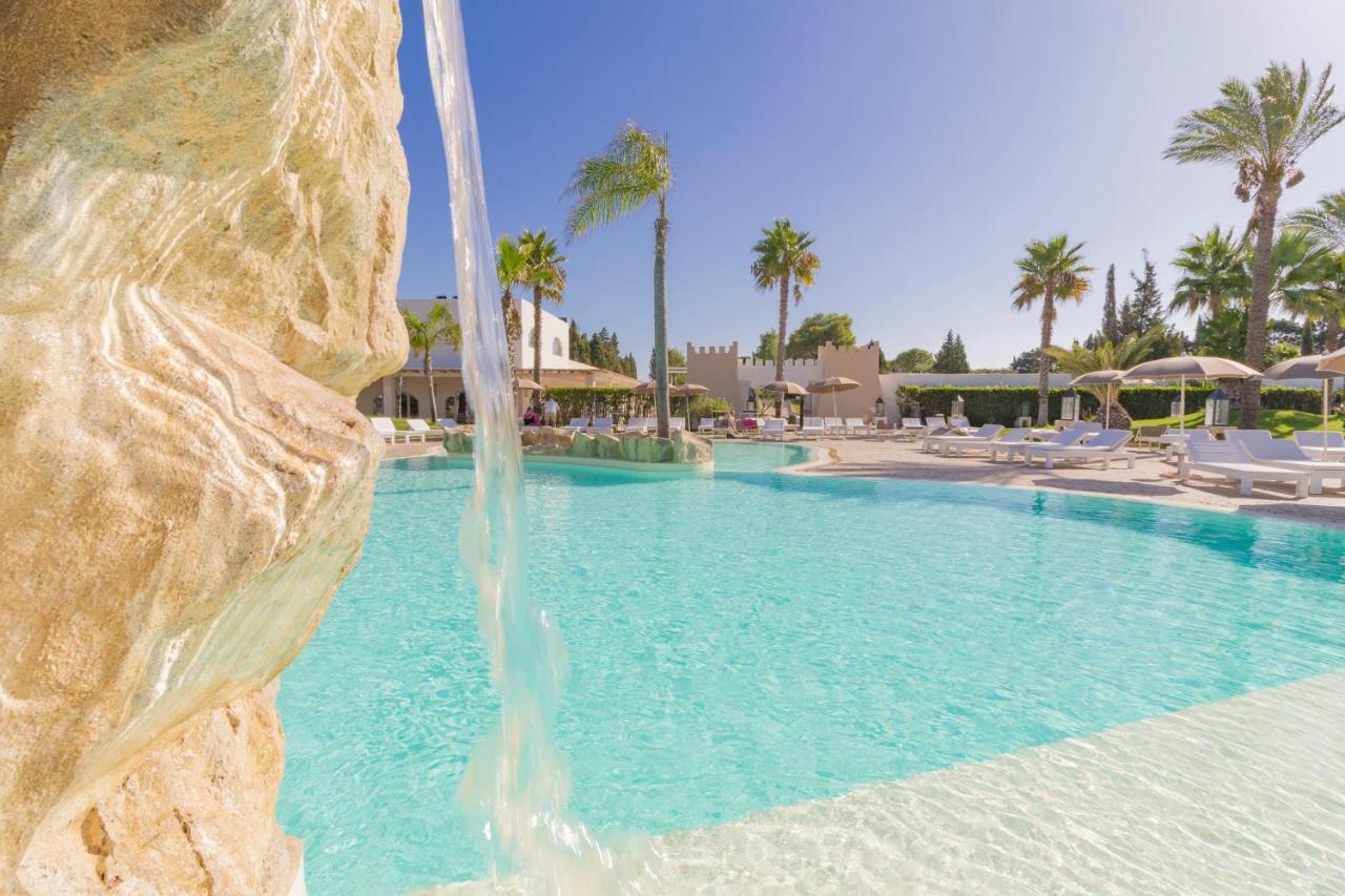 Hotel Barone Di Mare Torre dell'Orso Eksteriør billede